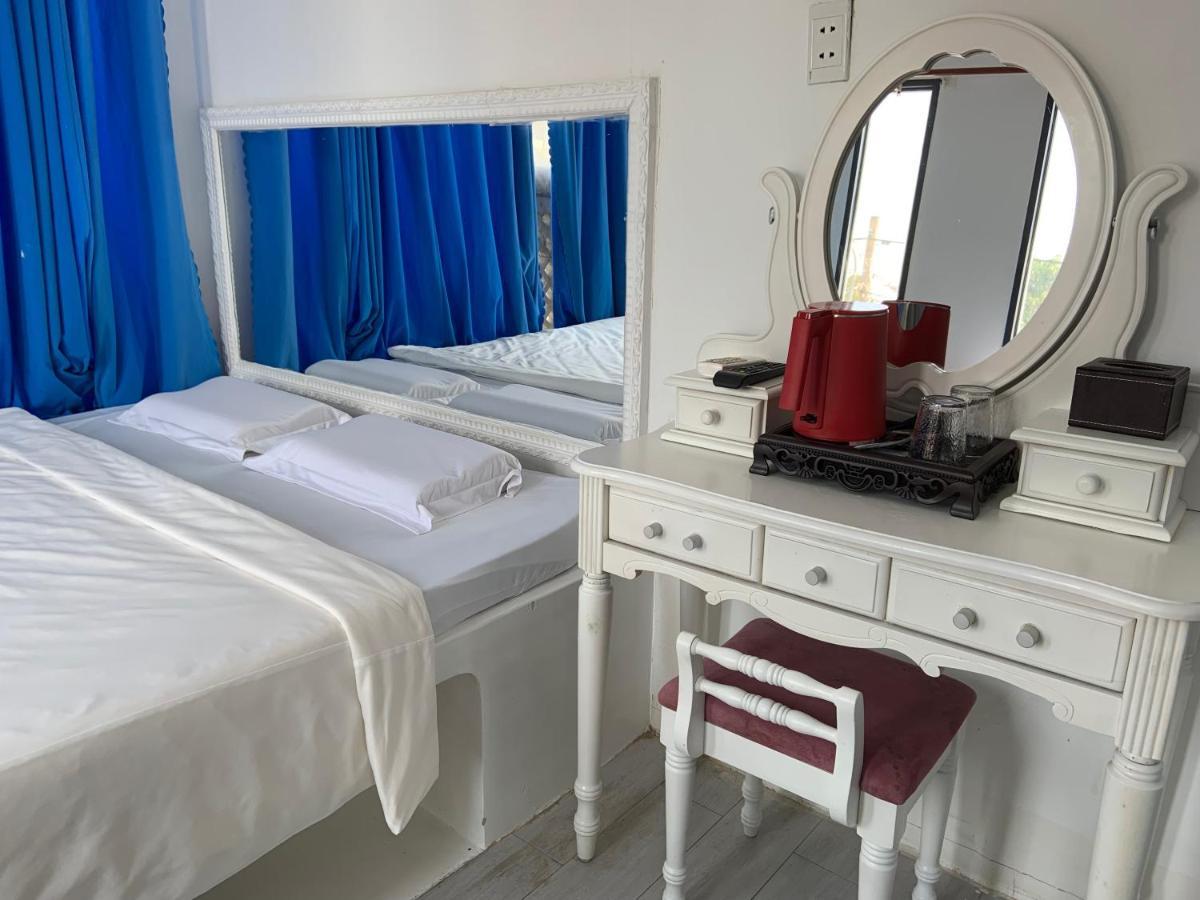 Hotel Mai Tuan Chanh Mon A Tay Ninh Exterior foto